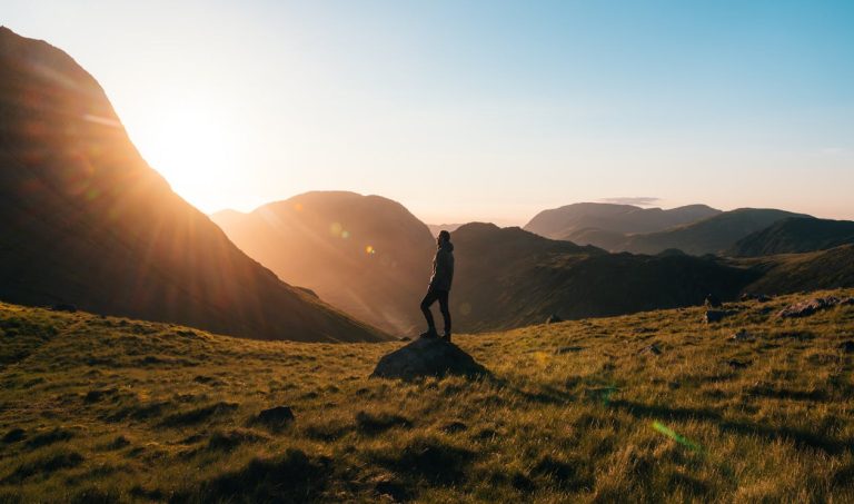 The Incredible Benefits of Hiking: Why You Should Hit the Trails